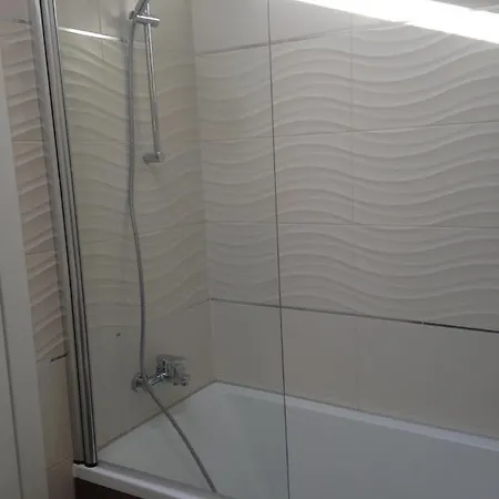 House With A Parking Space Lovran, Opatija - 9716 Vakantiehuis