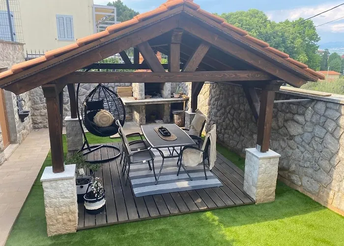 Holiday home House With A Parking Space Lovran, Opatija - 9716 Lovran